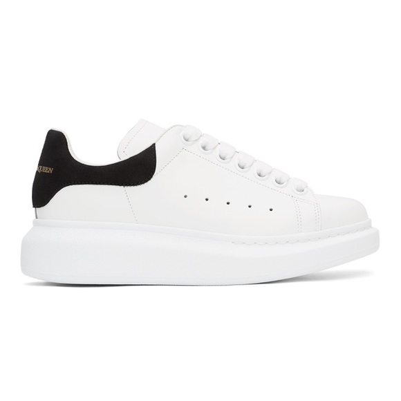 ❌SOLD❌ Alexander McQueen Larry Sneaker - Picture 1 of 13